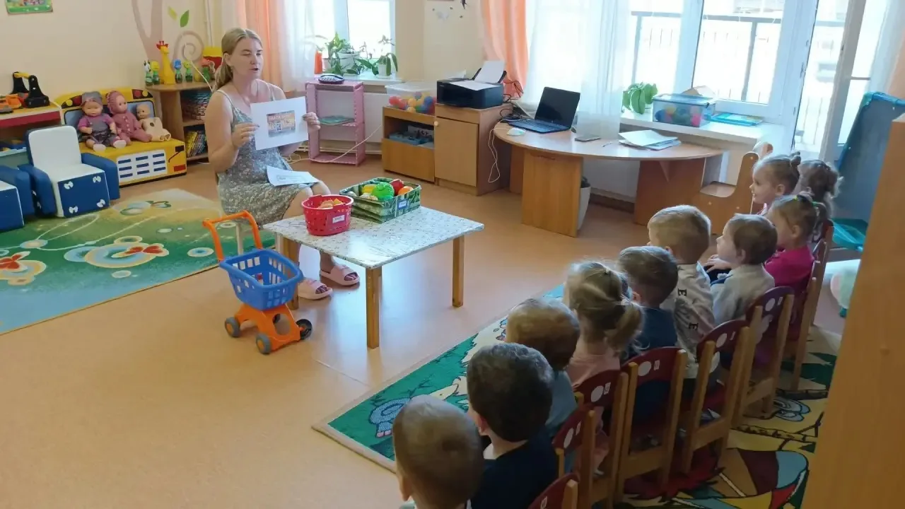 25 июля в нашем детском саду– День продавца! 🛍️
 Воспитанники детского  сада  «Семицветик» на один 