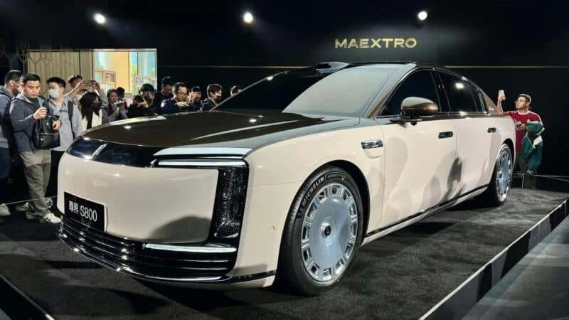 🚀 Maextro S800 обошёл Maybach и Porsche: новый лидер премиума в Китае Китай снова делает то, что ещё