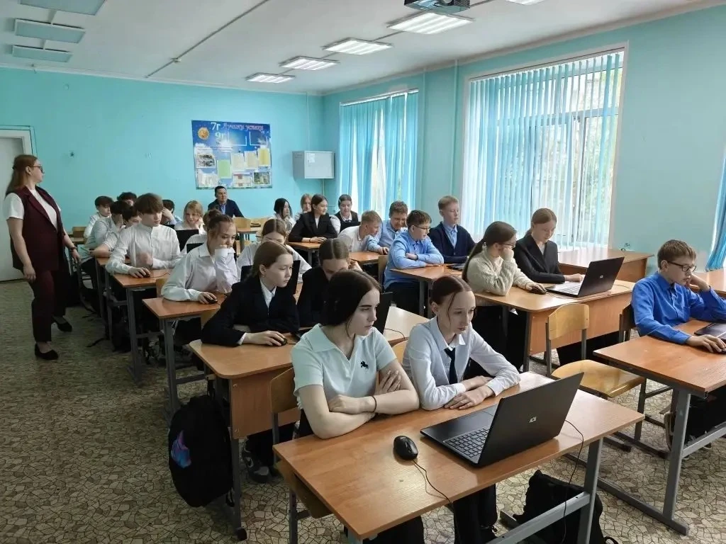 В школе № 19 г.Йошкар-Олы прошёл заключительный в этом учебном году «Цифровой ликбез» н...