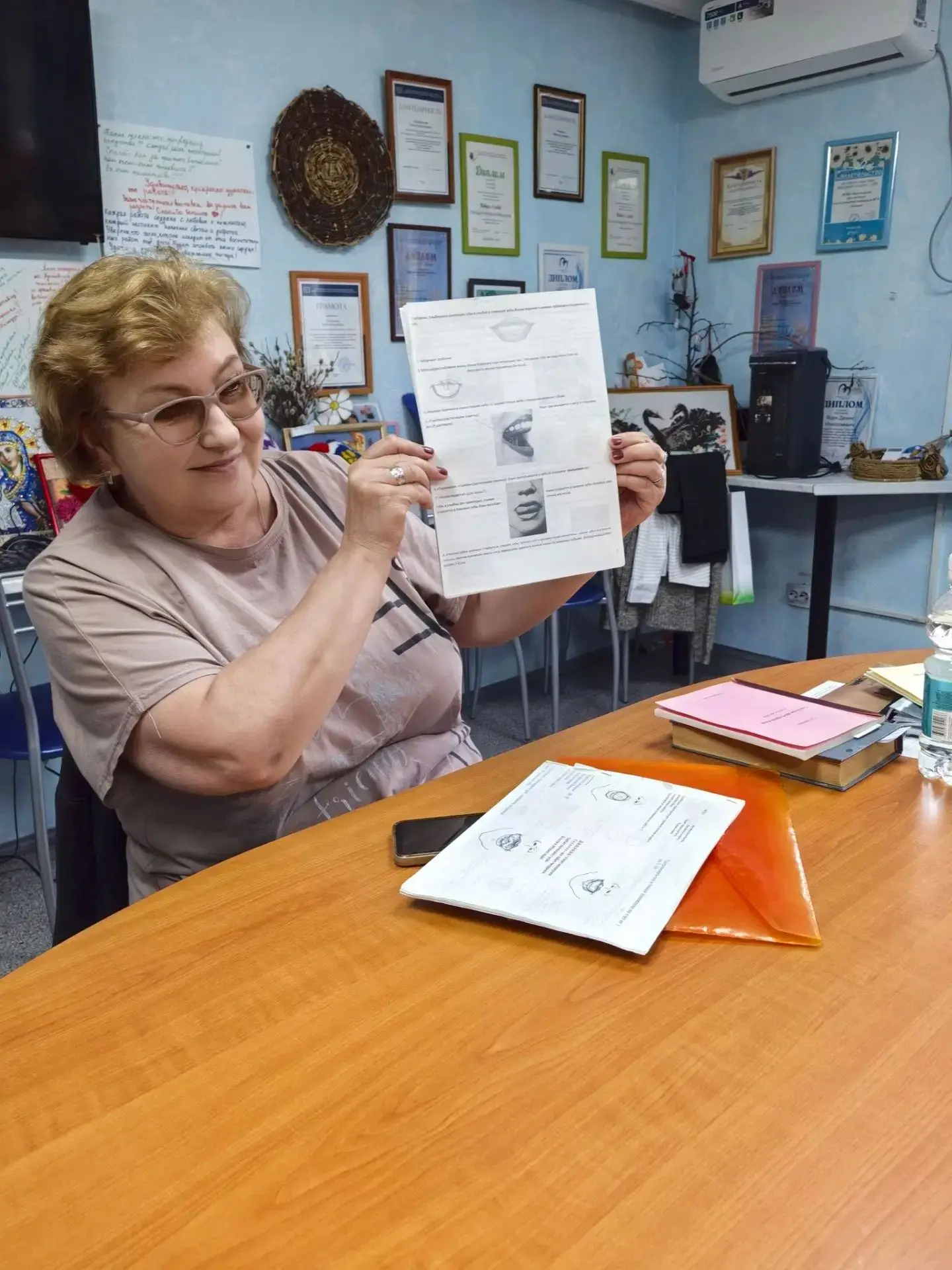 2 сентября прошло первое занятие по развитию речи. В кабинете ДПИ собрались проживающие...