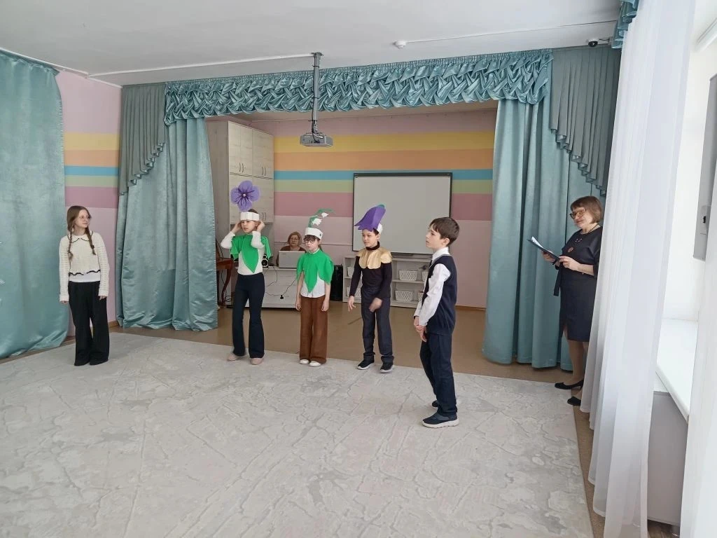 12 марта юные актеры ОДМТ «Тургай» провели увлекательное мероприятие для детей д/с № 22...