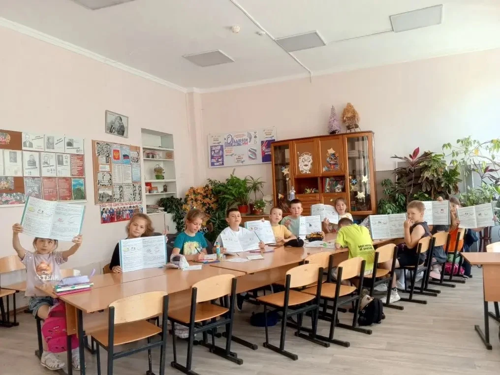 На досуговой площадке день был посвящён Индии. Ребята познакомились с традициями "стран...