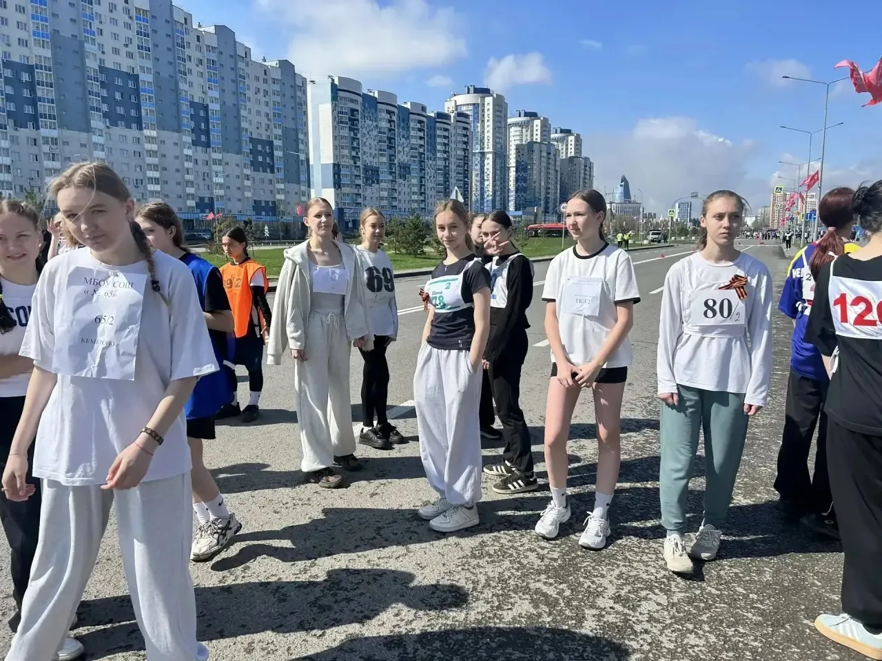 "Фолин беги!Чуть чуть осталось!"👍🤗  Сегодня 7 мая на Московской площади г. Кемерово прошла традицион