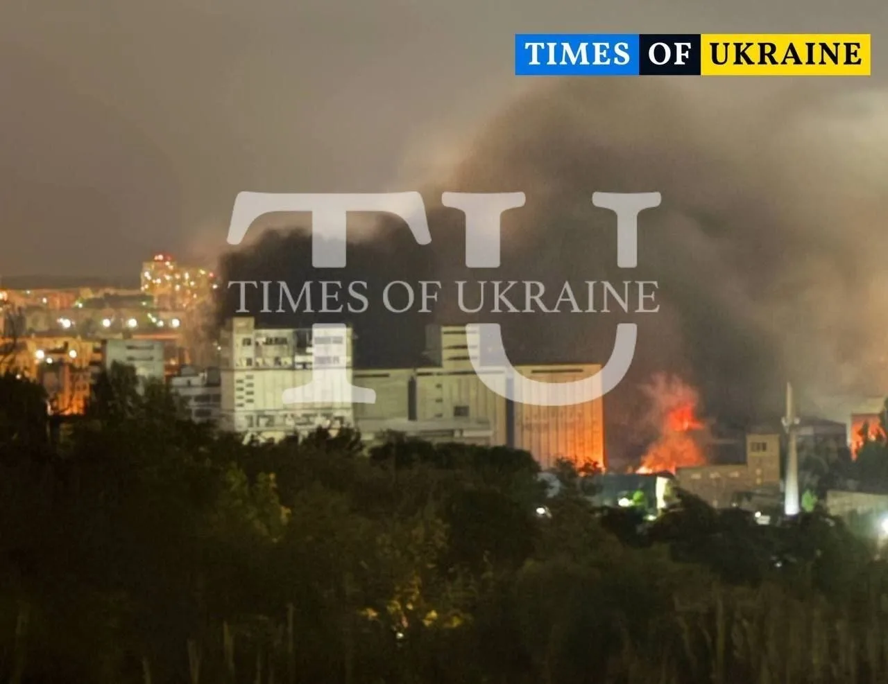 ‼️🇺🇦🔥Киев в огне: атака идёт почти 80 часов, горят склады, дома и машины