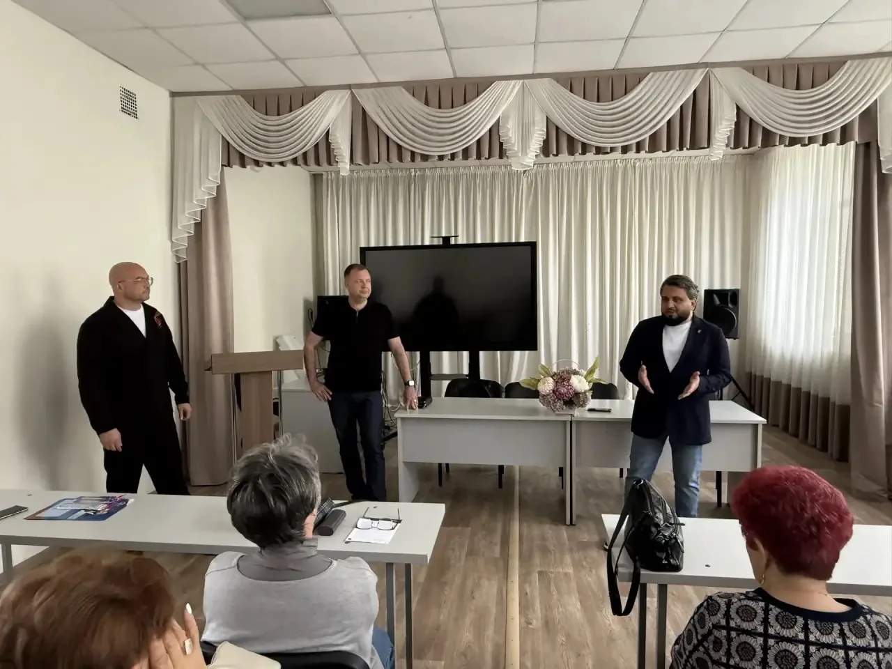 Продолжаются встречи в рамках подготовки к предварительному голосованию партии «Единая ...