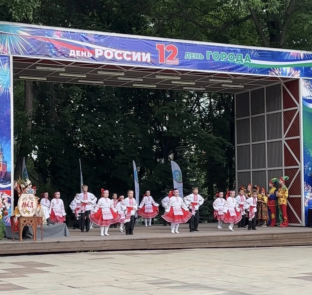 Сегодня хореографический коллектив "Нур" Школы 147 им В. А. Томарова принял участие в к...
