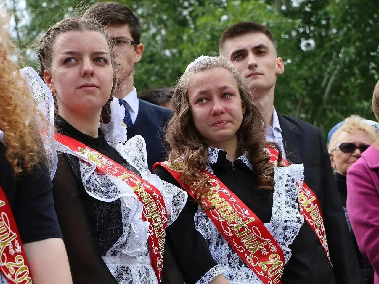 Мой парень внезапно исчез накануне моего выпускного. Ничего не предвещало этого. Я прие...