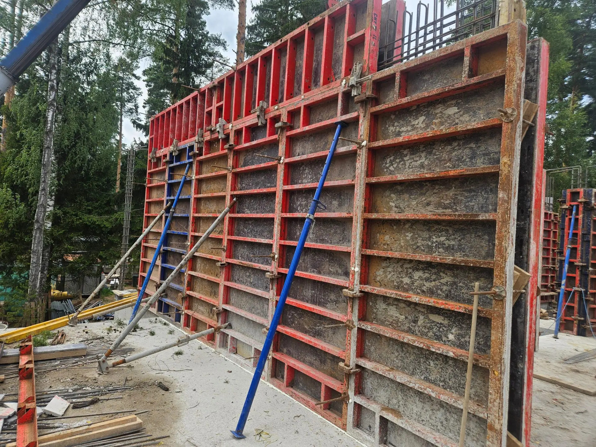 🏗 Продолжаем работы на нашем объекте по Дмитровскому шоссе!