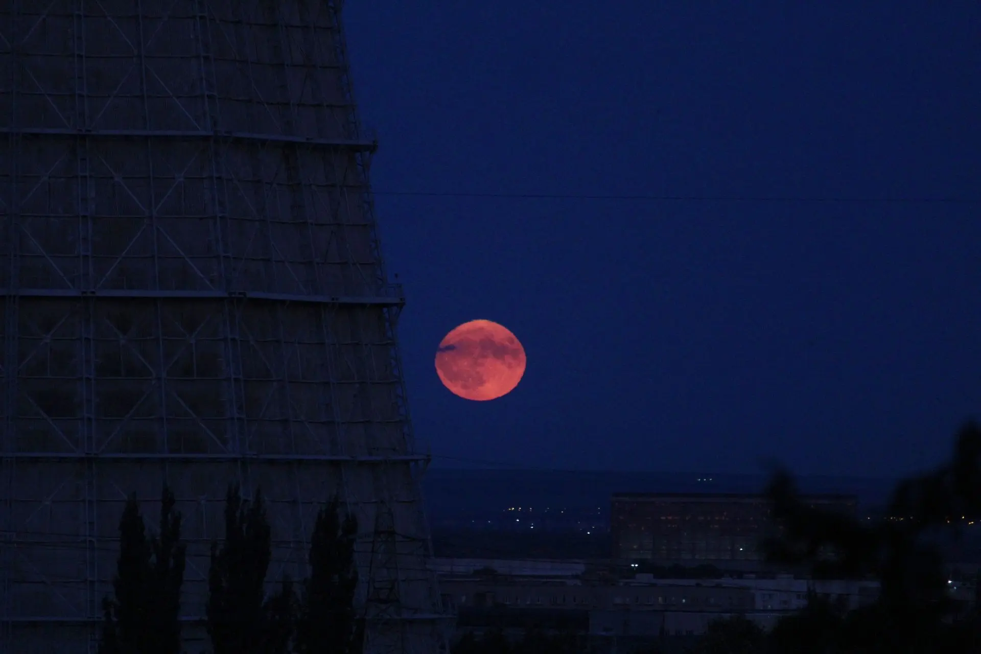 🛑КЛУБНИЧНАЯ ЛУНА🌖