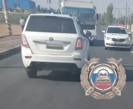 В Балаково под колесами иномарки погибла женщина.