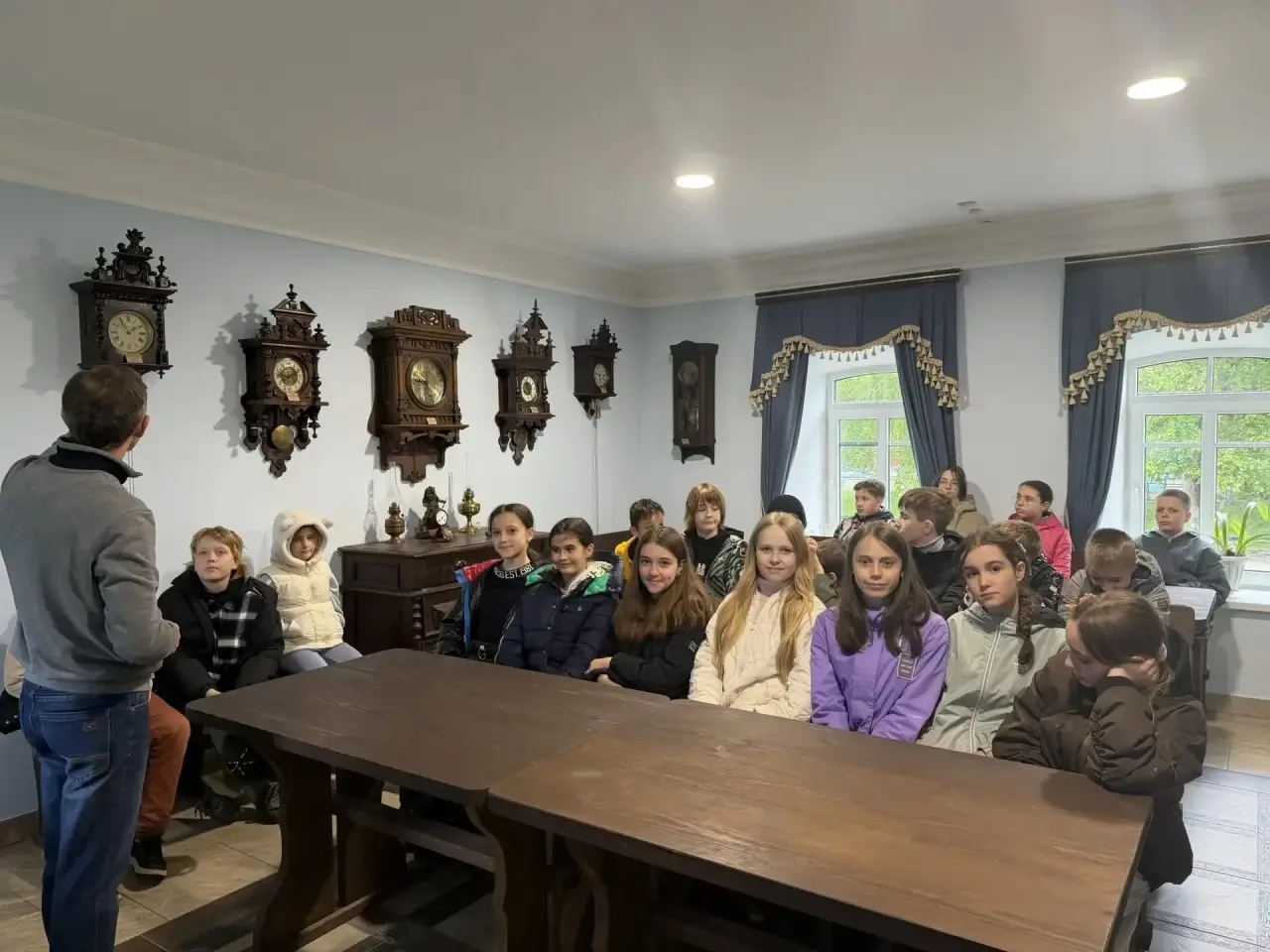 Поездка 5 «Г» класса в Бийск: путешествие сквозь время  24 мая ученики 5 «Г» класса вместе с классны