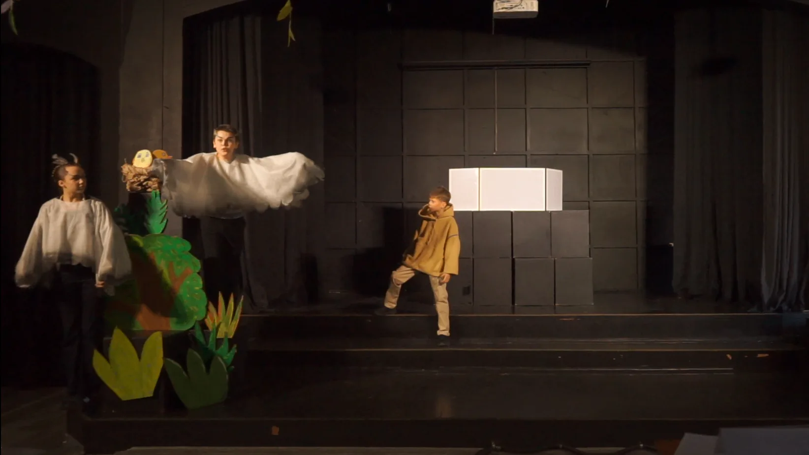 Театральный фестиваль 🎭 5️⃣ классы  "Вернувшись в Индию после учебы в Англии, Редьярд Киплинг стал р