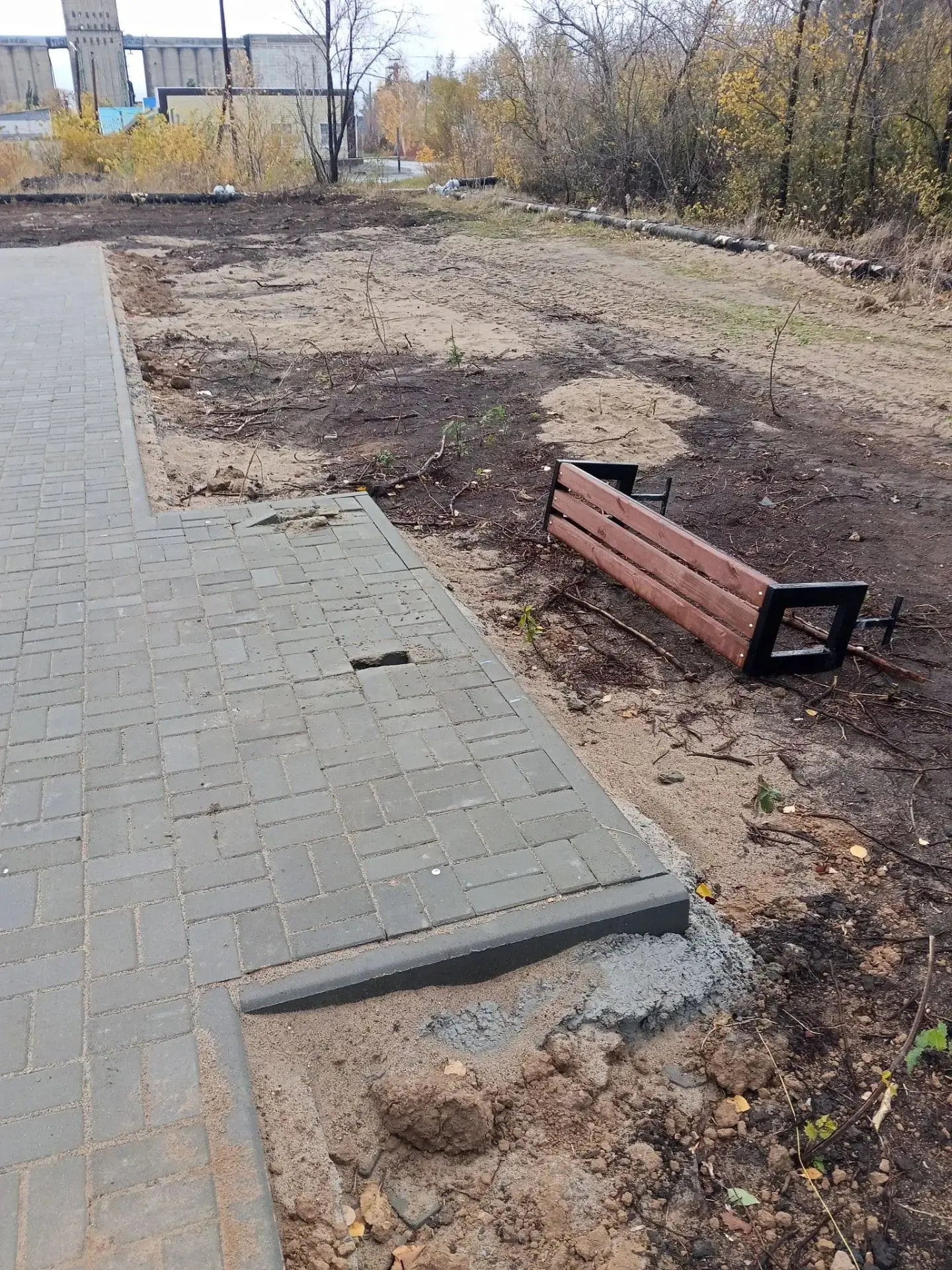 Друзья, давайте честно: нам всем хочется жить в красивом, чистом и уютном районе.