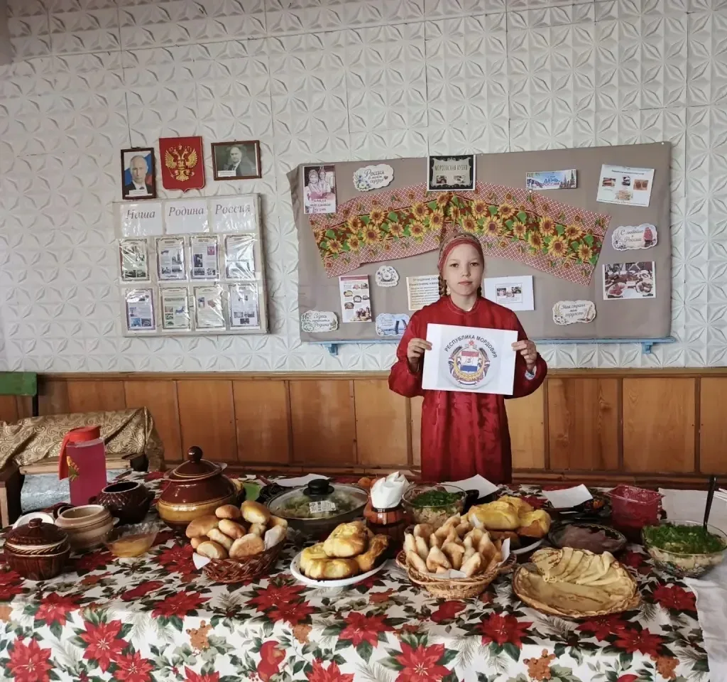 День России каждый из нас отмечал по разному, а обучающиеся нашего Лицея поделились с нами фото и ви