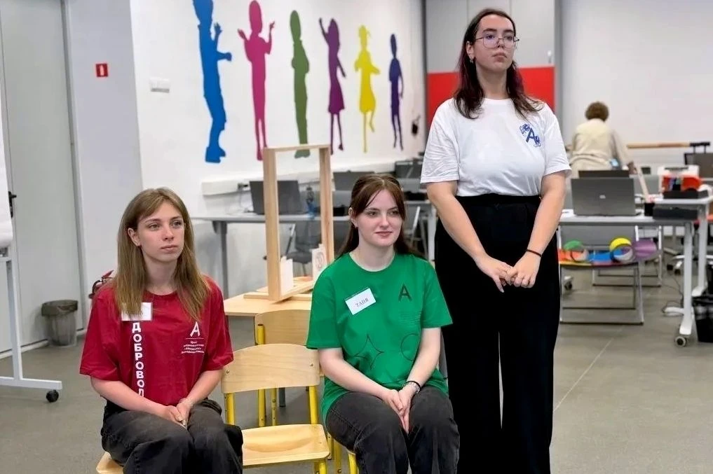 Художник и педагог: двойной успех на «Абилимпиксе» 👩‍🎨👩‍🏫  Первокурсница егорьевского Колледжа педаг