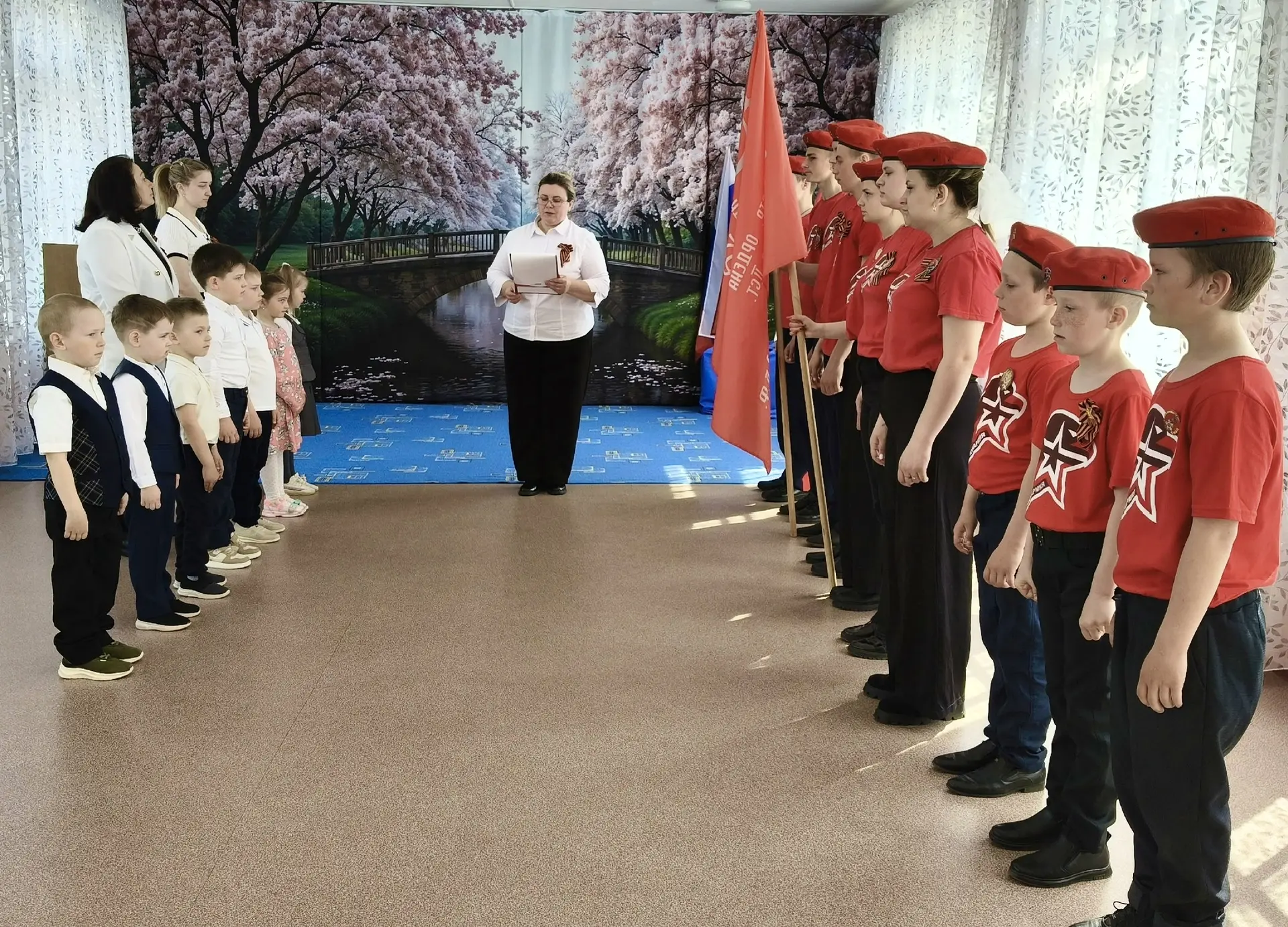 ✨ Яркие эмоции и гордость за страну: в нашем детском саду побывали гости юнармейцы отряда « Суворовц