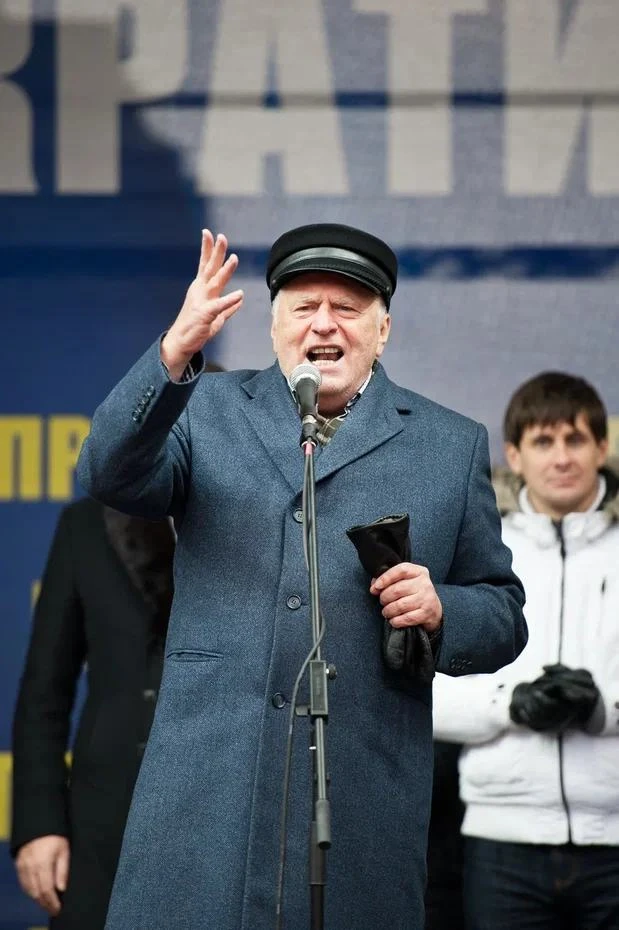 🚂«Поезд Жириновского»: выставка-путешествие в «Манеже»  С 11 по 23 апреля 2026 года в московском «Ма
