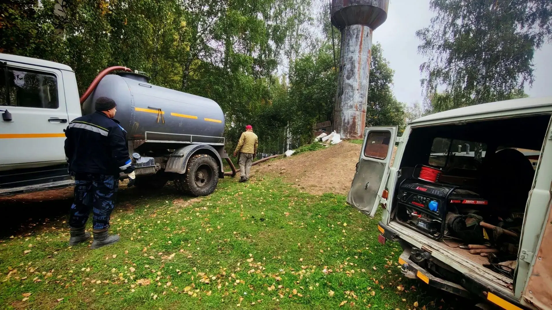 Начаты плановые работы по устранению порыва на сети водоснабжения по ул. Таёжная.  Абон...