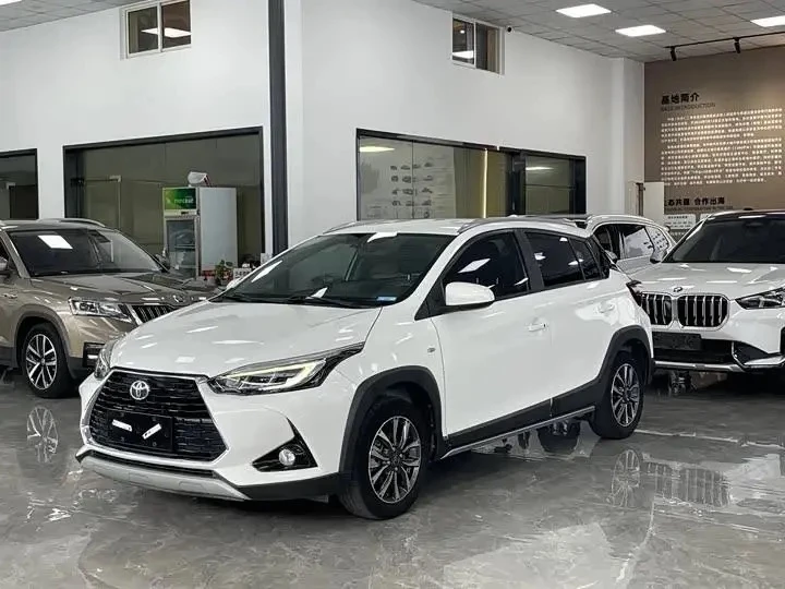 Toyota YARiS L