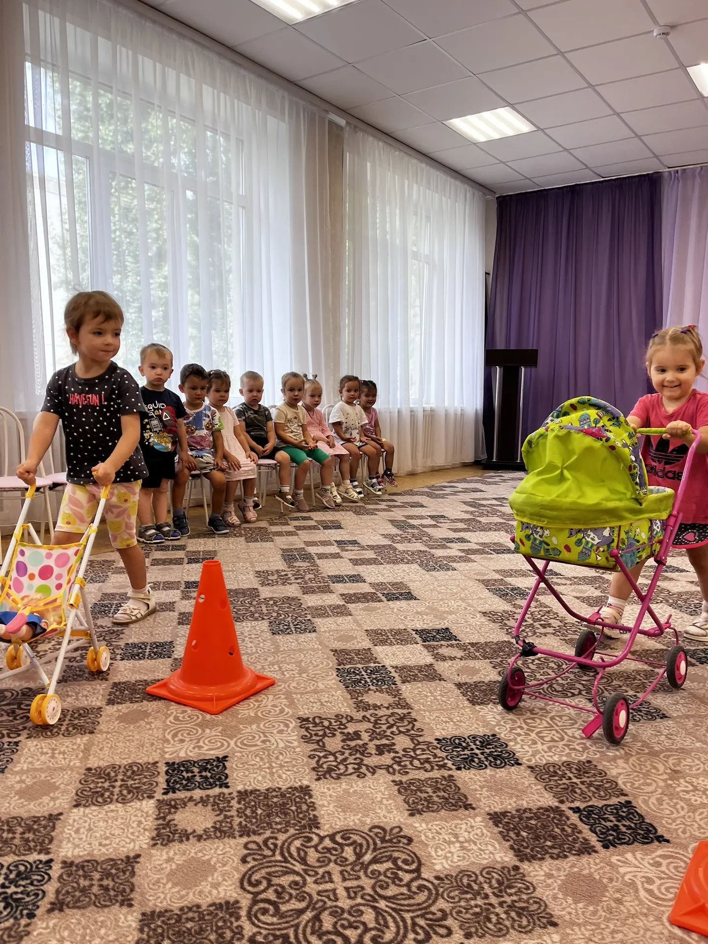 «Мой любимый детский сад»- интегрированное занятие музыкального руководителя и педагога...