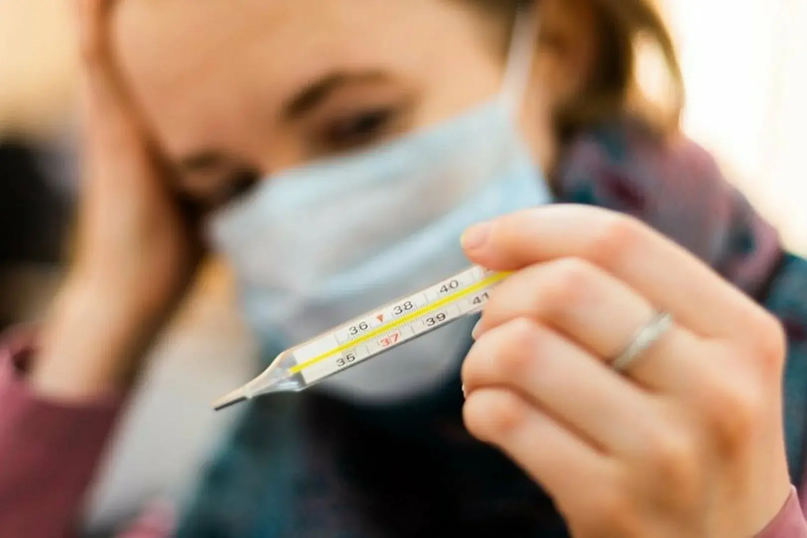 😷Россияне массово слегли с ОРВИ и гриппом.