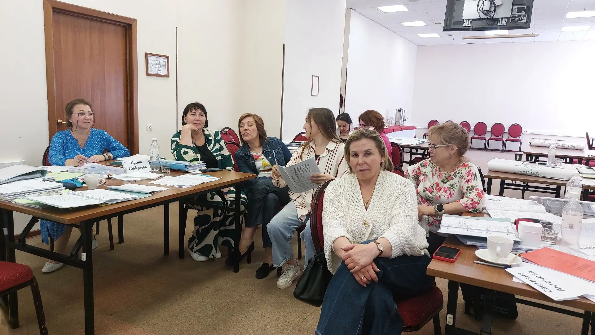 Если тебе утром всё сложнее вставать, а вечером всё труднее объяснить себе, зачем ты эт...