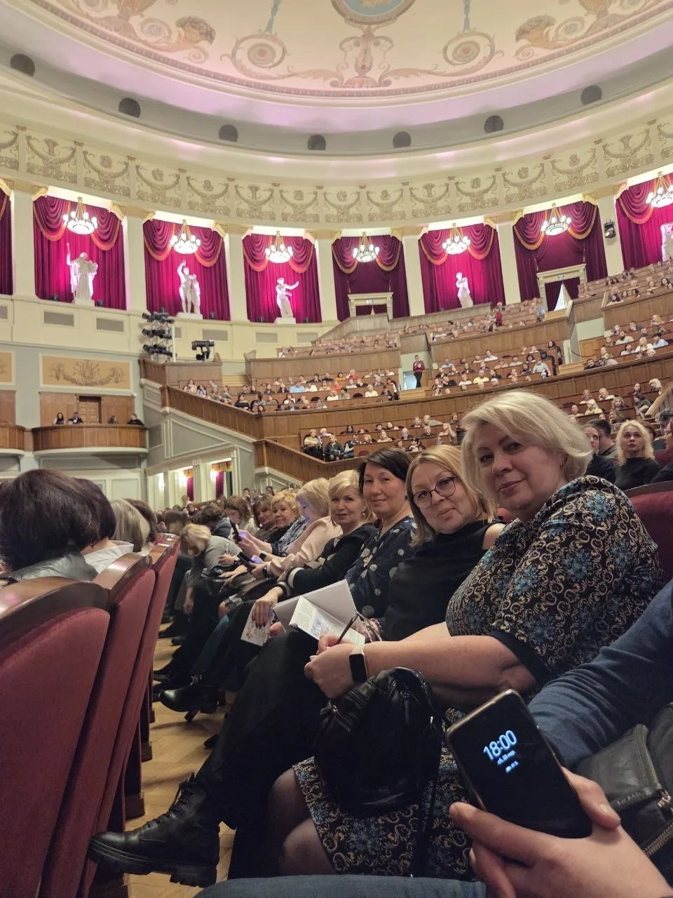 Театральные 🎭 выходные наших замечательных туристов и отдых в новом термальном центре «Хвоя» 👍👍👍  🔥С