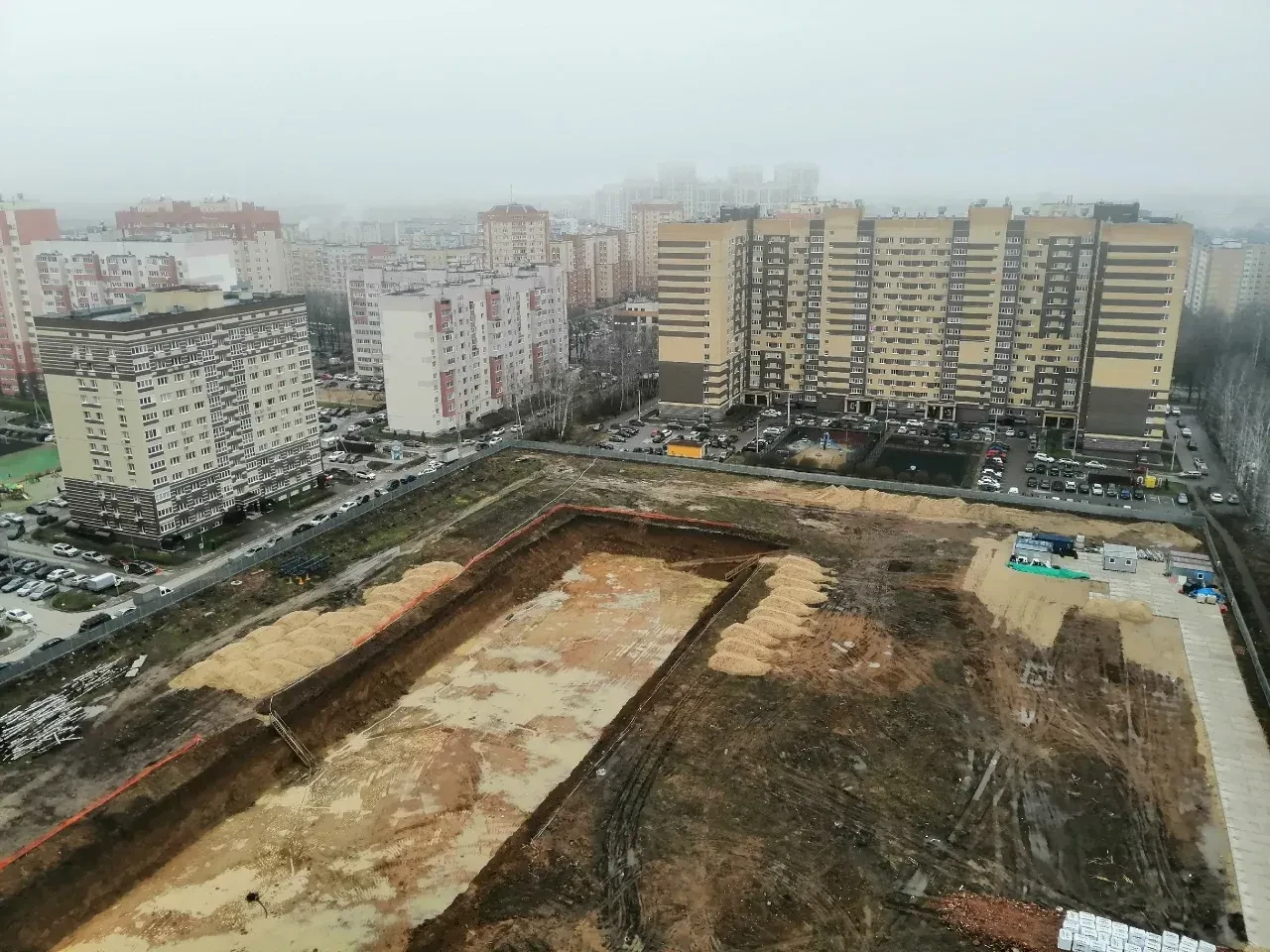🏫 Школу в рязанском микрорайоне ДПР-7 планируют достроить к декабрю 2027 года. Новый п...