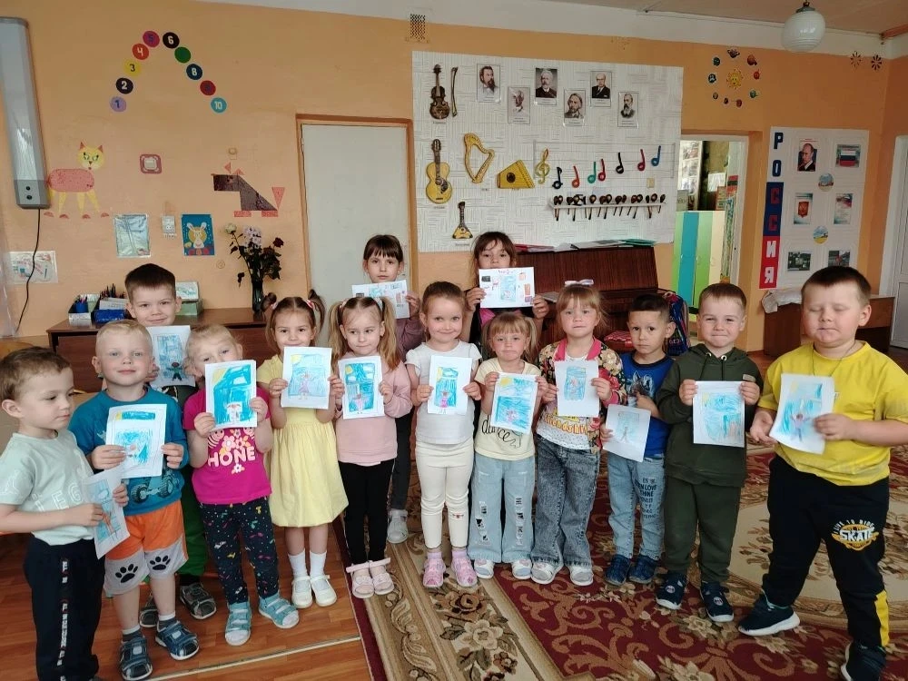 📅В средней и подготовительной группах провели беседу по безопасному поведению «Осторожно - открытое