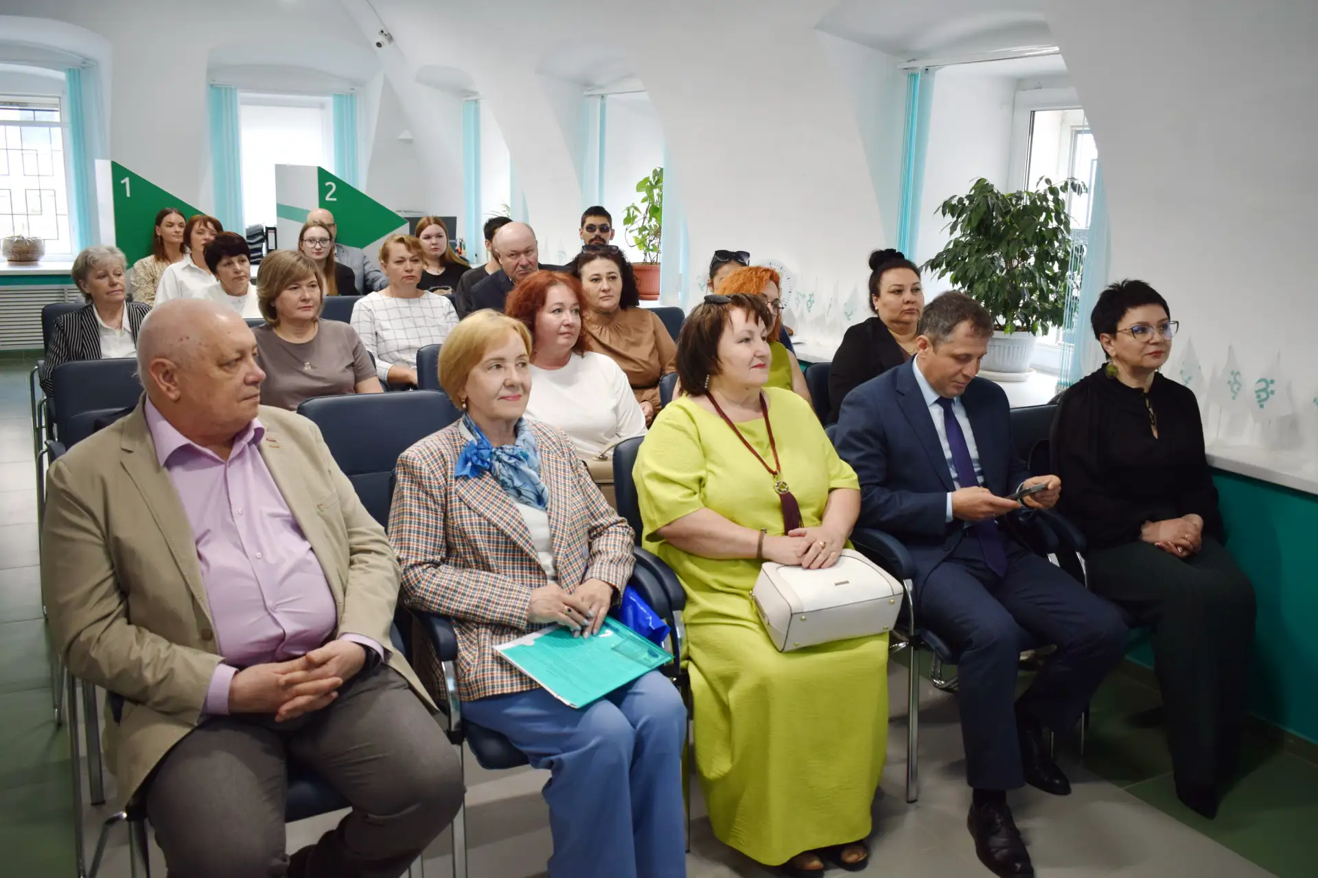 С целью поощрения лучших приемных родителей Калужской области и привлечения внимания гр...