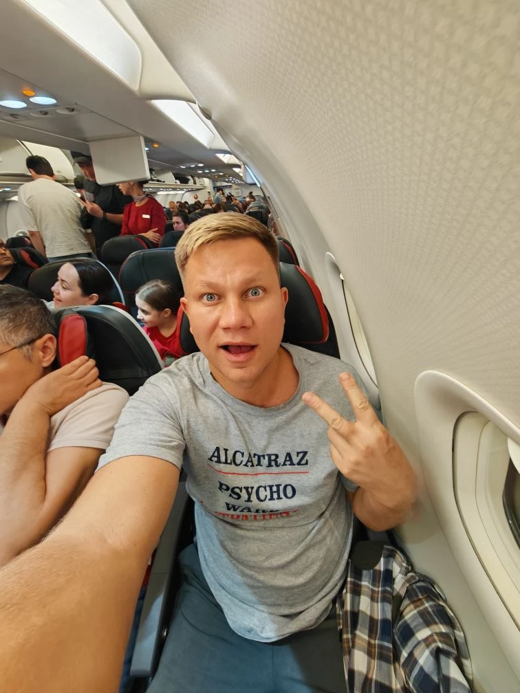 ✈️ Ну что сказать - Туркиши превратились в лоукостер что ли? Во время полета вообще не ...