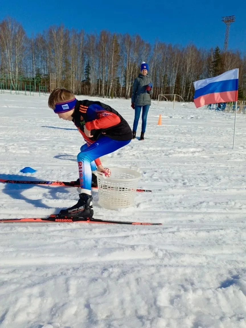 ❄14 марта прошел третий спортивный фестиваль "Веселая снежинка", который собрал команды юных спортсм