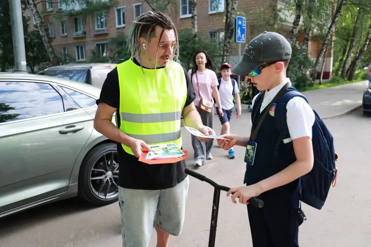 🛴 Безопасные каникулы: в начальной школе прошёл инструктаж по ПДД  В преддверии летних каникул в нач