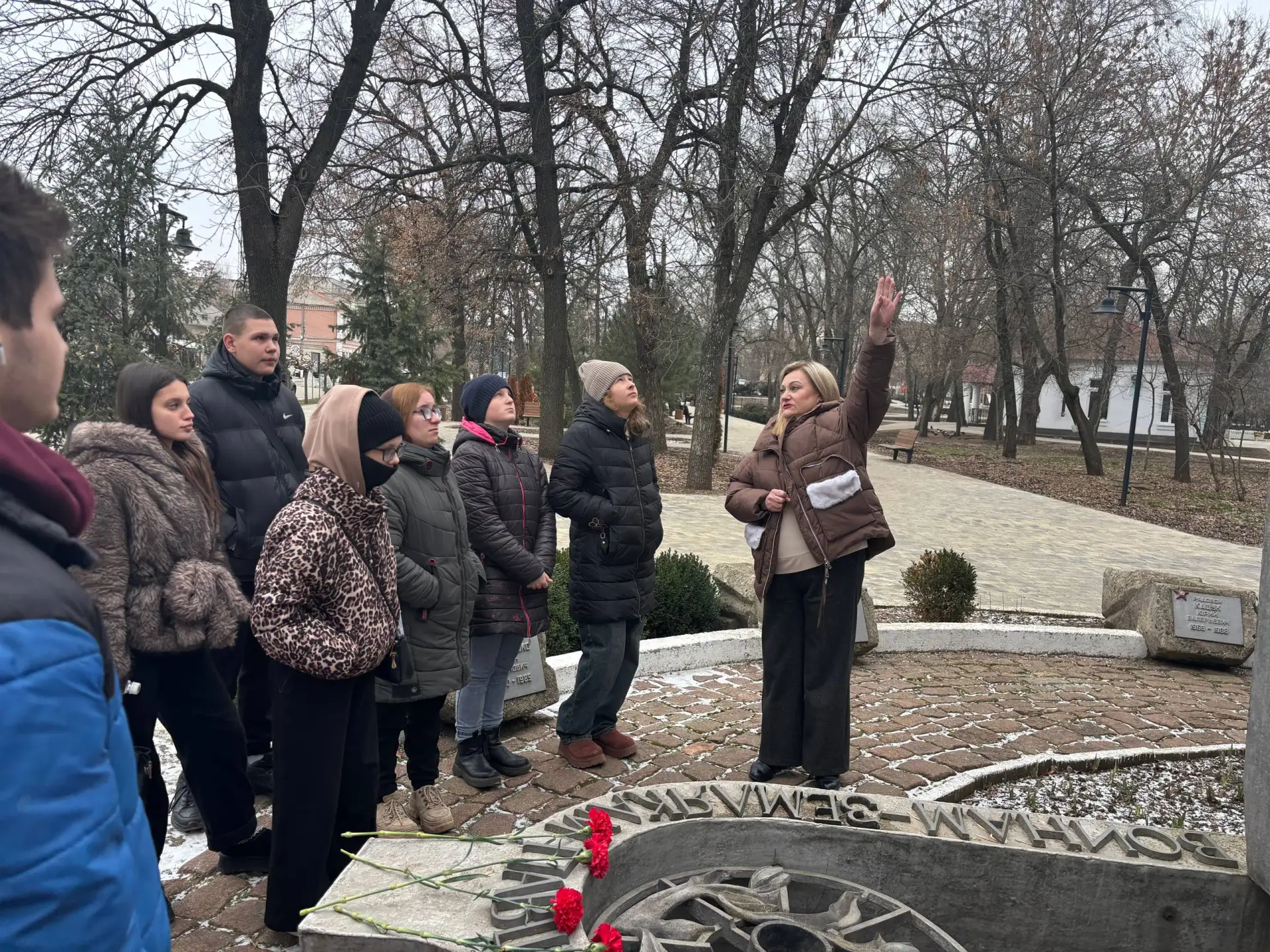 В рамках мероприятий к Месячнику оборонно-массовой, спортивной и военно-патриотической ...