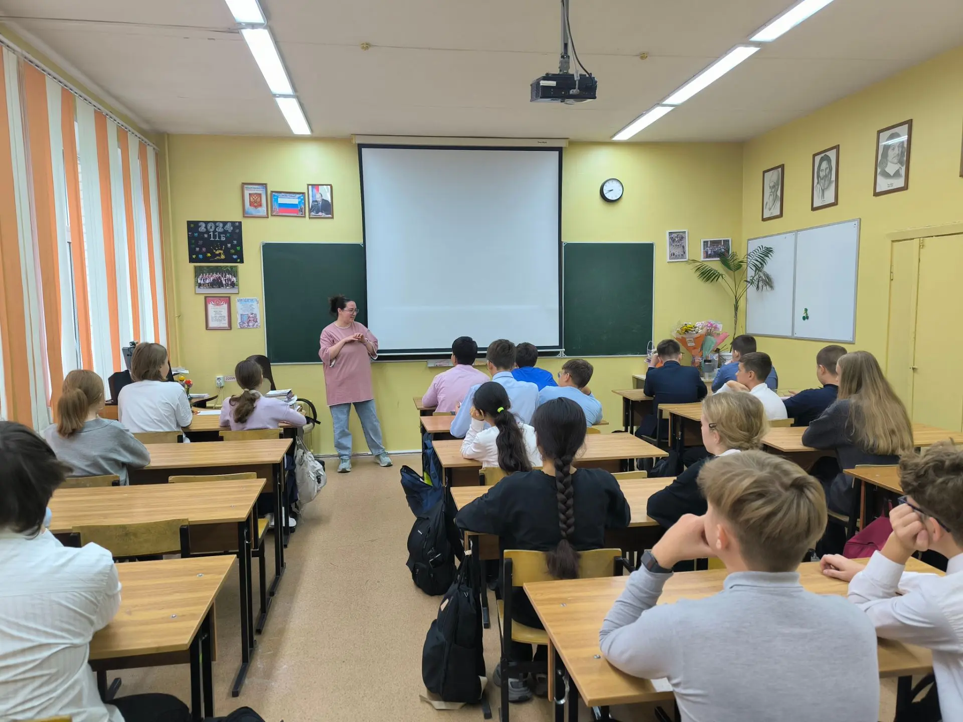 🗓️Сегодня в рамках ранней профориентации в школе  ученики 7"Б" класса сделали свой пер...