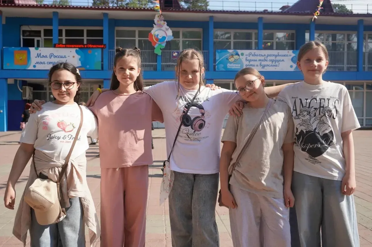 Сегодня последние заезды! 🎓  Программа проведения выпускных праздников «Путь выпускника» продолжает 