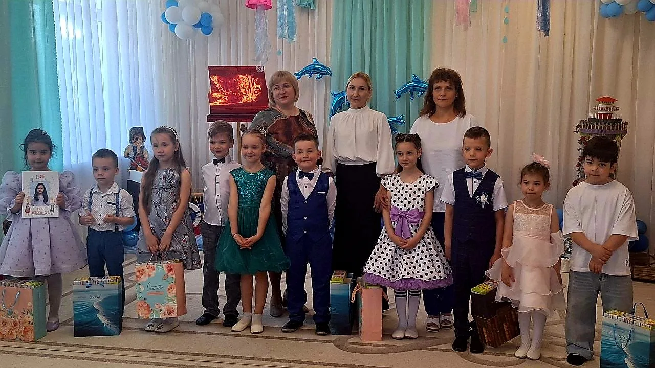 В дошкольном отделении «Колосок» состоялся яркий и запоминающийся выпускной утренник под названием «