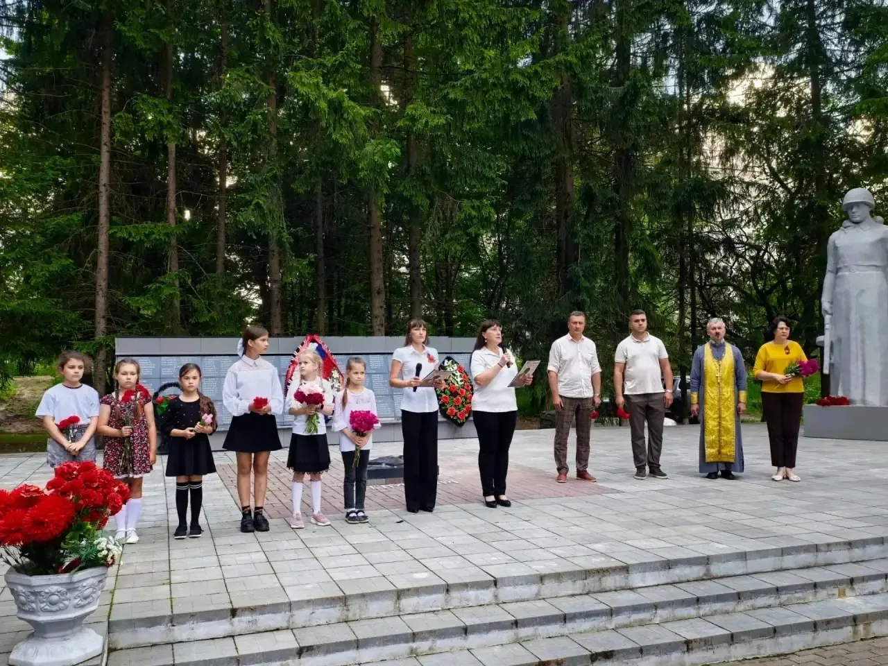 🕊22 июня, в день, который навсегда останется в памяти нашего народа, в деревне Жуково прошёл митинг