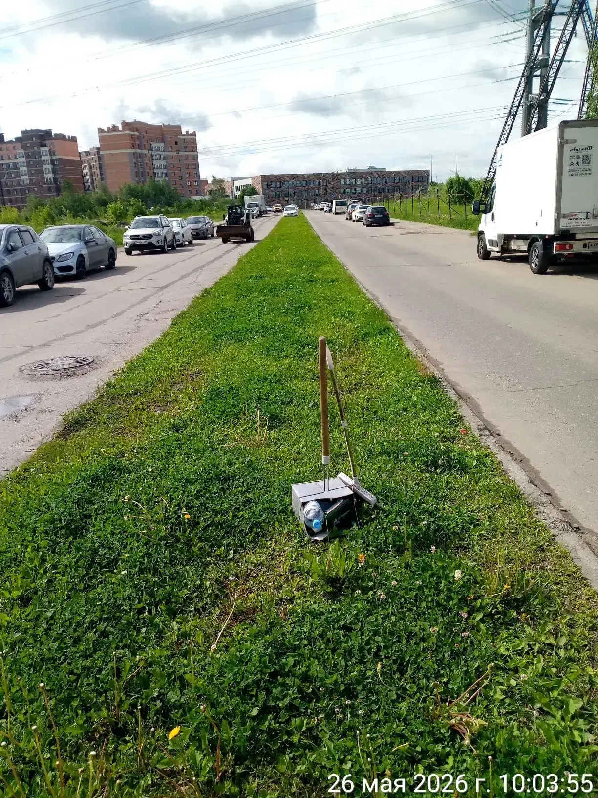 В период весны и лета увеличивается объем работ по благоустройству и обслуживанию территории. Помимо