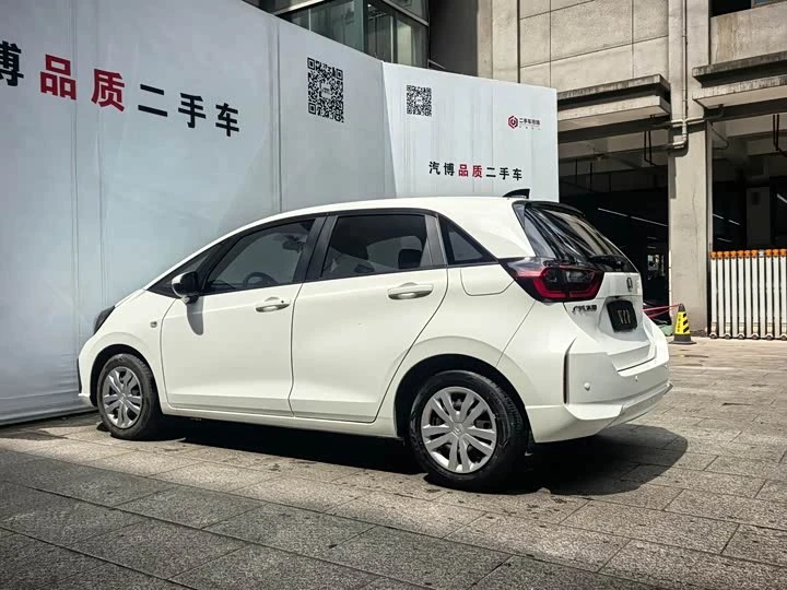 🚘Honda Fit 2022

— Пробег: 20.000 км
— Двигатель: 1.5 бензин (130 л.с.)

🇷🇺 Цена под ключ до Благ