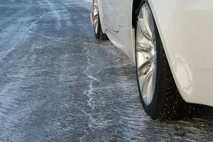 ❄️ Гололедица ожидается завтра на дорогах Пермского края