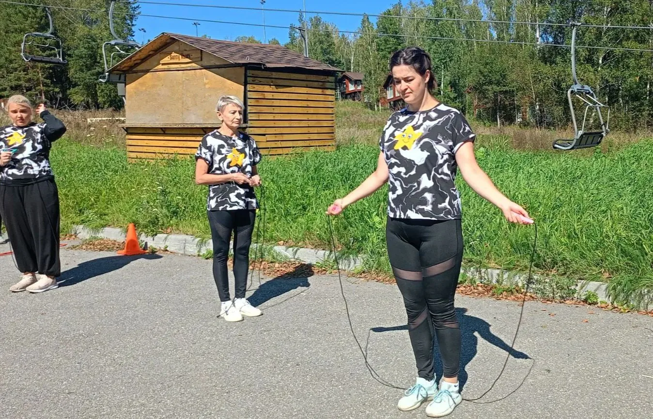 🎉 Ура! Наши педагоги детского сада — настоящие чемпионы! 💪