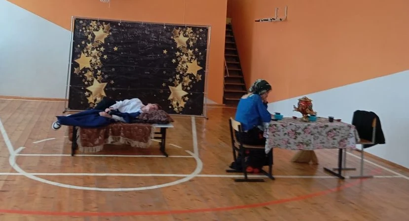 Ежегодный традиционный фестиваль школьных театрализованных инсценировок «Театр начинает...