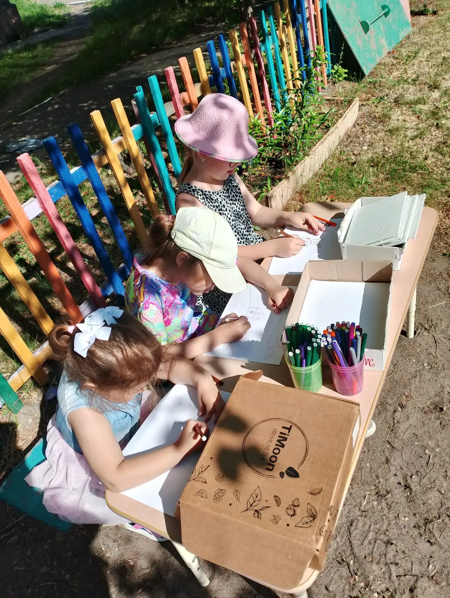 Лето, солнце, детский сад — каждый ребенок очень рад! ☀ 
Лето — это самая прекрасная пора для наших 