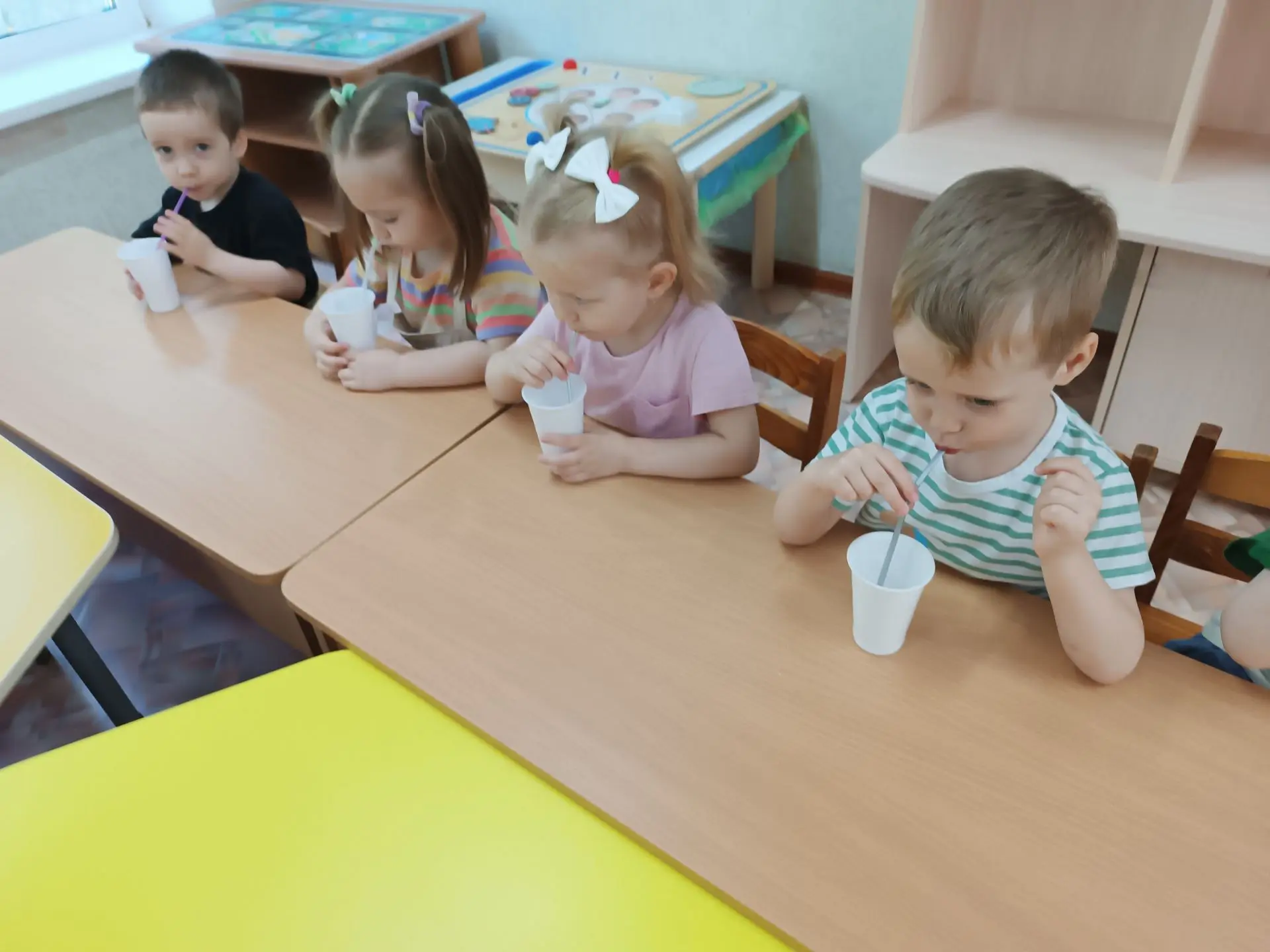 Волшебный день воды в группе «Колобок»! Сегодня было так весело — кругом брызги, лужицы и счастливые