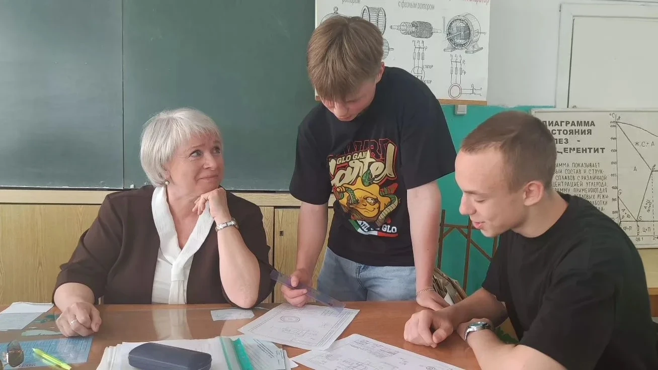 Формула новозыбковского педагога Елены Аржановой.
Более 30 лет Елена Аржанова, преподаватель техниче
