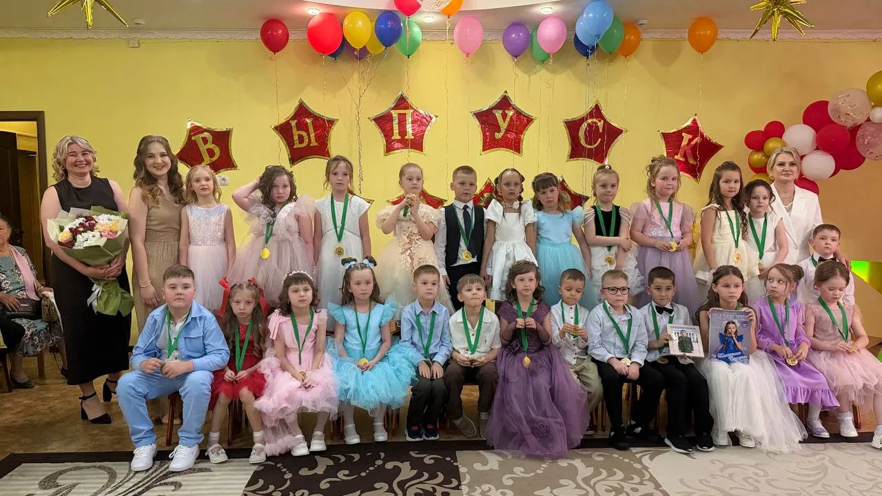 Продолжается череда звёздных выпускных в нашем детском саду.