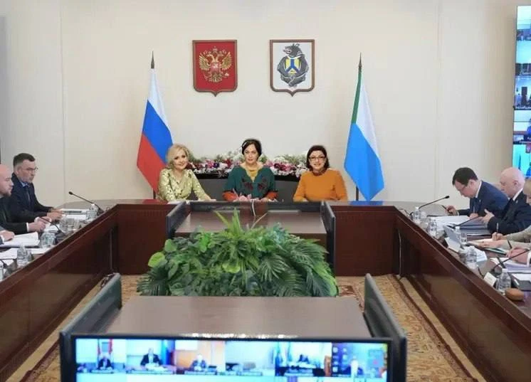 Правительство Хабаровского края решило креативно подойти к улучшению демографии

Ребятки из профильн