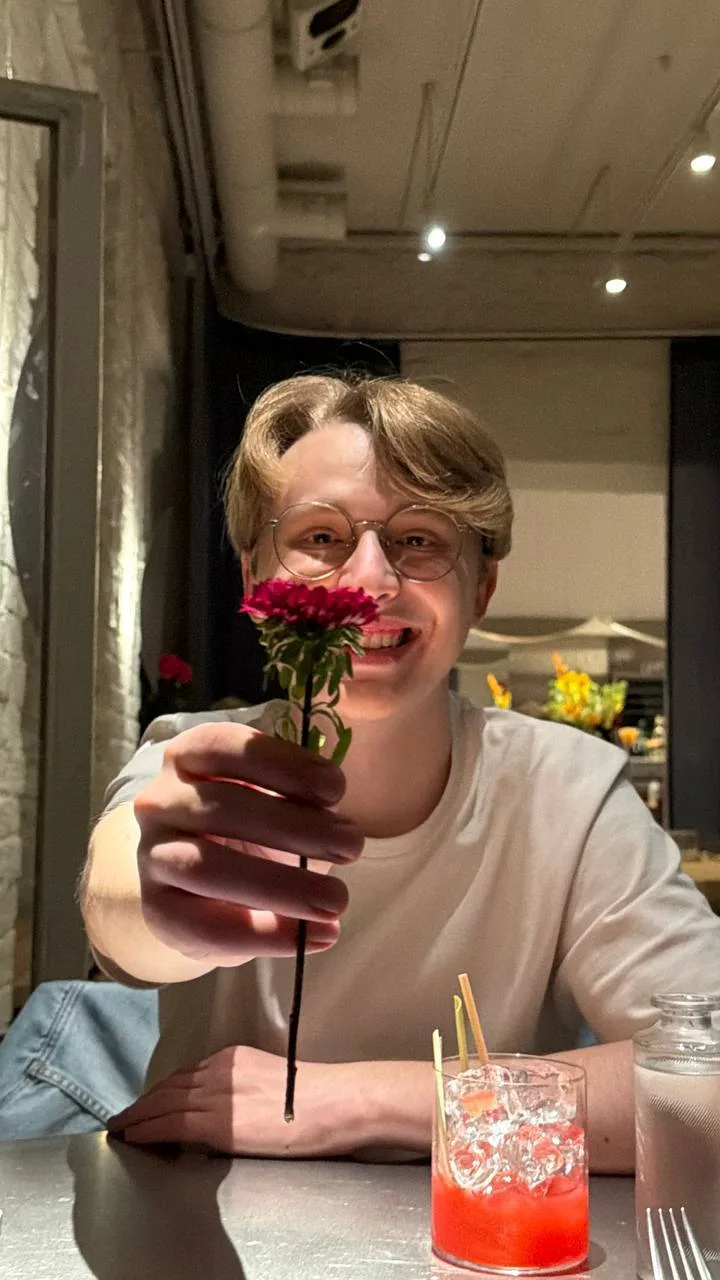 ты примешь эту розу? 🥰