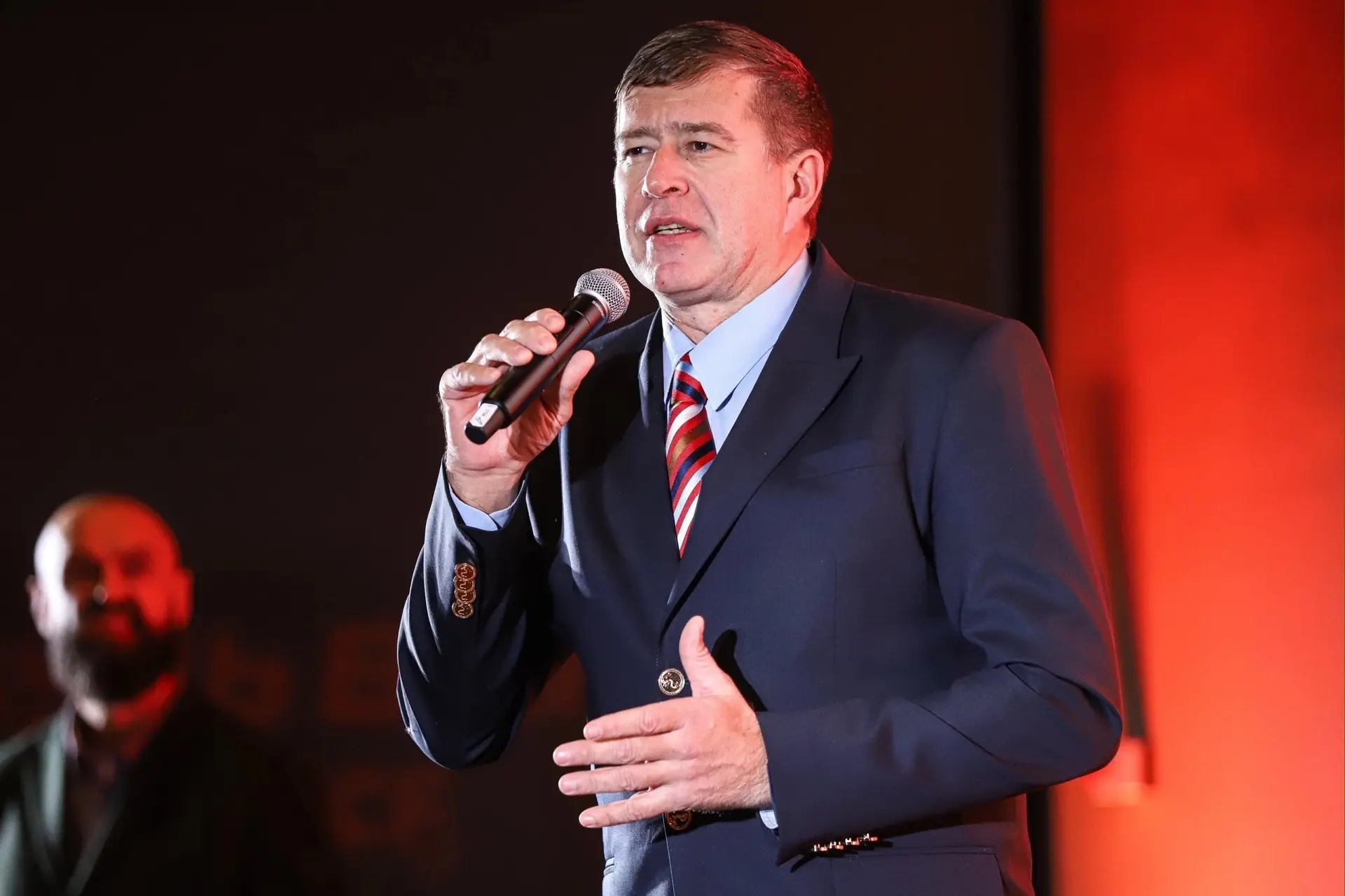 С днём рождения, Александр Владимирович!

Ассоциация студенческого баскетбола благодарит Вас за вкла